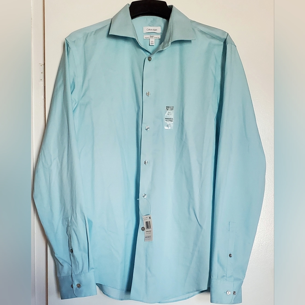 Calvin Klein Sky Blue Button-Up Shirt - Picture 1 of 5